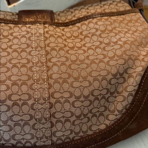 Coach Tan and Brown Shoulder BagY2K - Picture 4 of 15